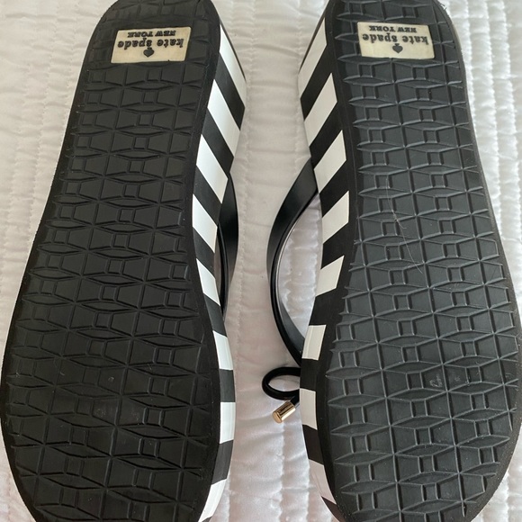 Kate Spade sandals - Picture 4 of 4